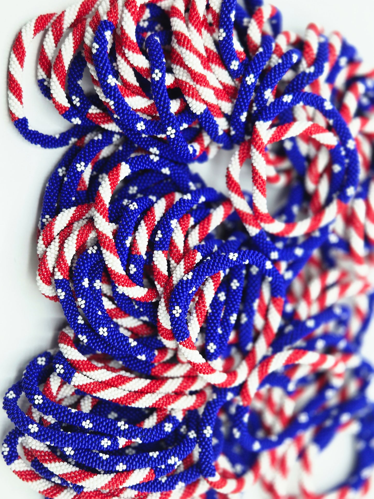 Wholesale 100 Pcs of American flag Design Patriotic Color Boho Beaded Bracelets – Handmade Nepal Seed Bead Bangles | Women’s Fashion Jewelry